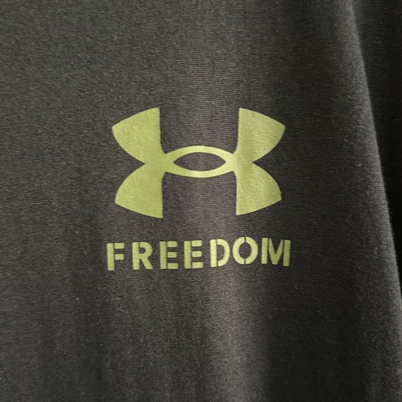 Men’s T - Under Armour Freedom - XL - Picture 2 of 4